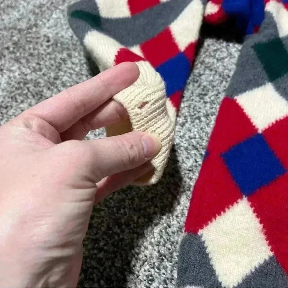 VINTAGE Argyle Sweater Women’s Large Preppy- See Note- Flawed - Picture 9 of 10